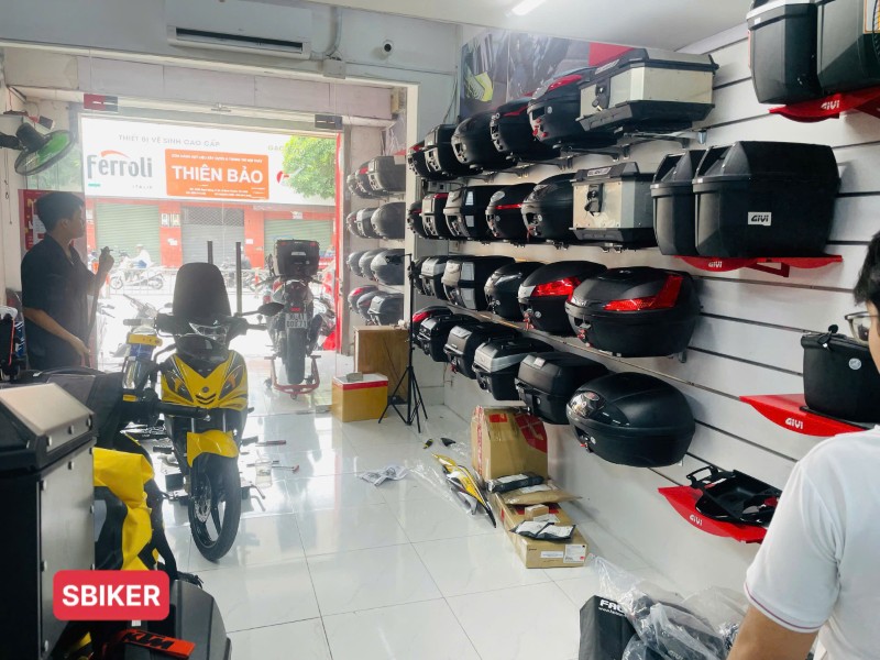 Оригинальные боксы Givi в районе Го Вам – магазин SBIKER