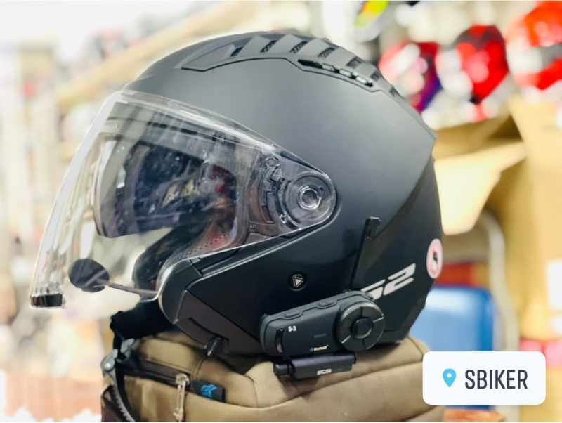 Chế tai nghe Bluetooth cho nón bảo hiểm