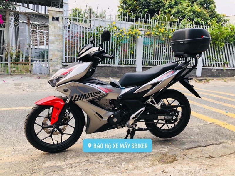Baga thùng givi winner x 150