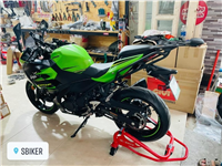 BAGA TẤM CHO NINJA 400 Z400 BAGA SẮT NHỎ GỌN