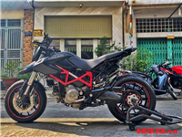 BEN NÂNG XE DUCATI HYPER MOTARD 796