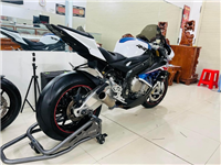 BEN NÂNG XE CÁ VOI BMW 1000RR