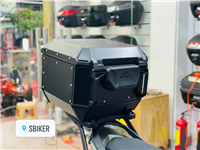 THÙNG SAU GIVI MTB45B ADV BẢN TỰA LƯNG MÀU ĐEN