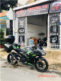 THÙNG HÔNG GIVI NINJA 250