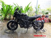BEN NÂNG TRƯỚC XE MT09