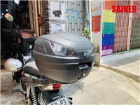 THÙNG GIVI B27N2 MÀU ĐEN KHÓI