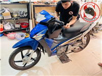 THÙNG GIỮA GIVI FUTURE NEO