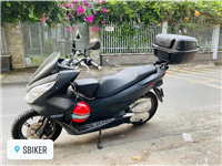 THÙNG GIVI XE PCX
