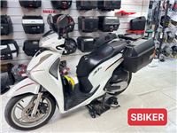 THÙNG HÔNG GIVI XE SH 300i E23N VUÔNG