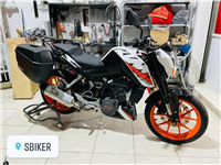 THÙNG HÔNG GIVI DUKE 250