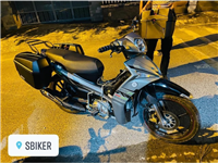 THÙNG HÔNG GIVI SIRIUS FI