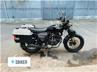 THÙNG HÔNG GIVI PGX LEGENT 23 LÍT