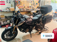 THÙNG HÔNG XE CBR650R