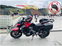 THÙNG HÔNG GIVI Z900