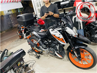 THÙNG SAU GIVI DUKE 200