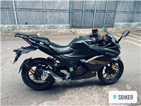 THÙNG SAU GIXXER 250