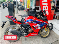 TÚI BÌNH XĂNG GIVI TANKLOCK CBR150R